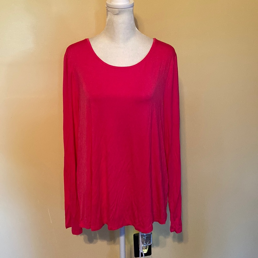 WHBM top